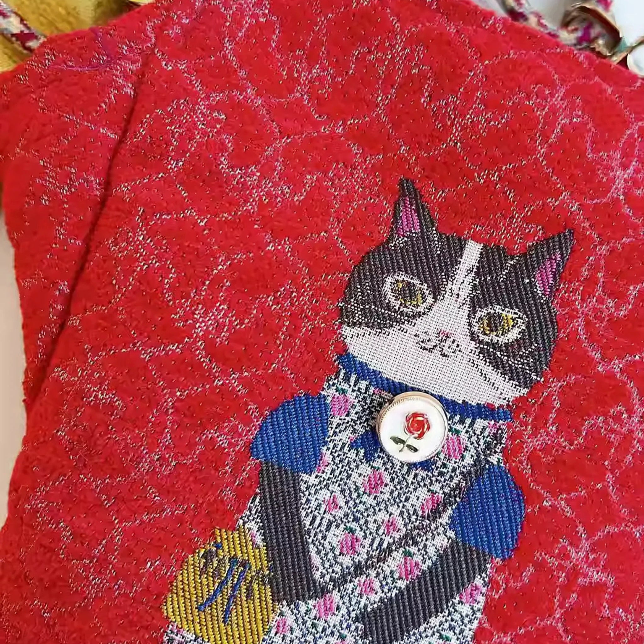 the embroidered cat crossbody bag