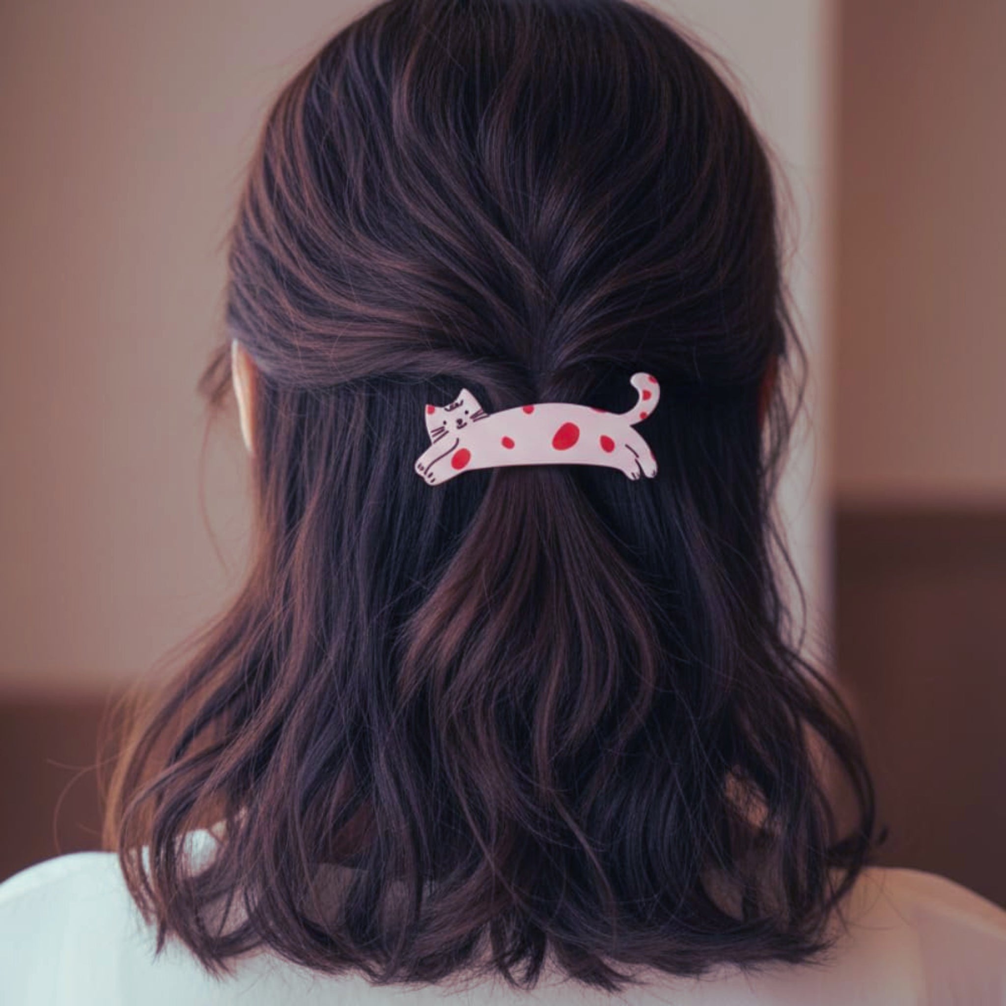the polka cat hair clips (set of 2)